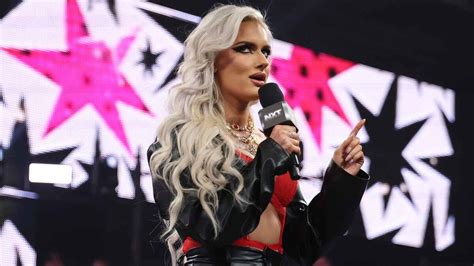 WWE Star Tells Blake Monroe To Practice Kicking Out On Two - WrestleTalk