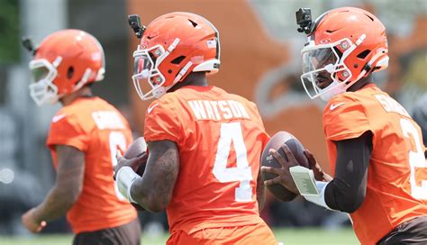 browns qb competition  deshaun watson  shedeur sanders training