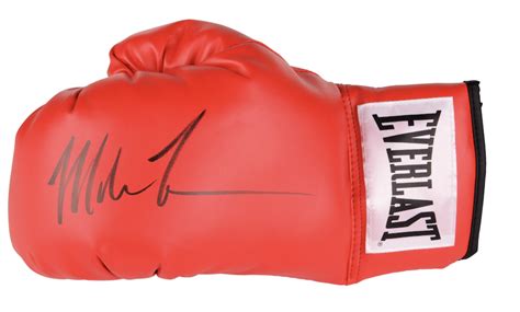 Bipasa porn she let me kiss her with tongue but it can be a