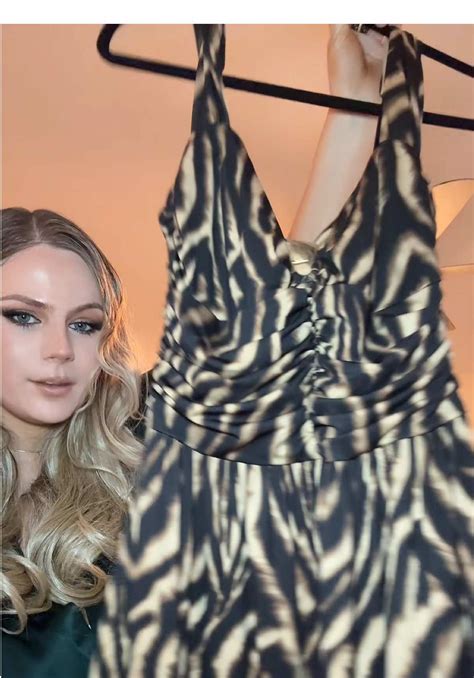 Feeling the my best @TA3 SWIM #ta3swim #gifted #shapewear #dresshack