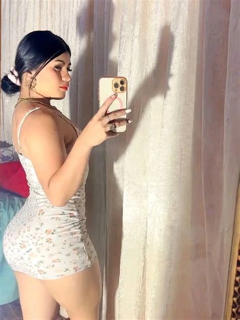 Adal Grimaldo | Hermosa | Instagram