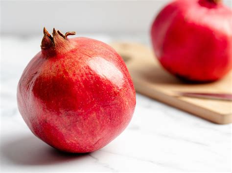 cut  seed  pomegranate  easy