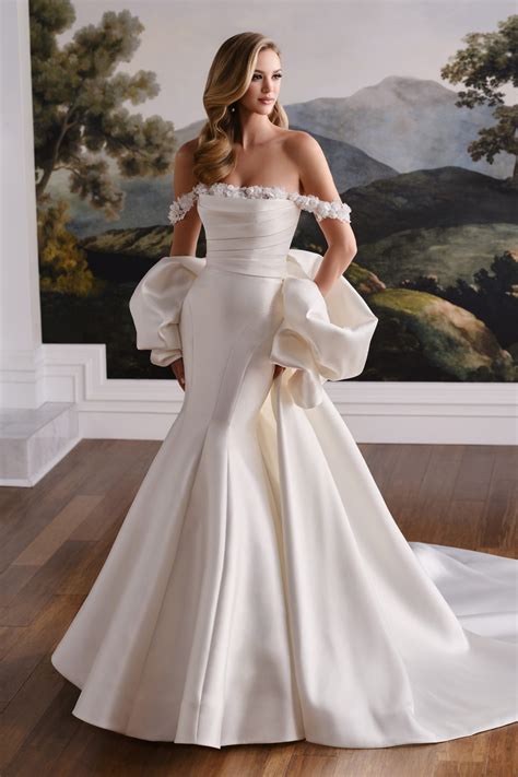 martin thornburg MT8106 Lavinia trumpet wedding gown – Bridal Caprice