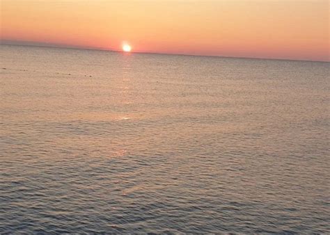 В Охотском море обнаружили лодку с пропавшими 66 дней назад ...