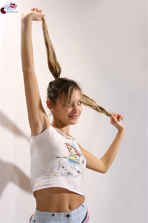 Play Kitty Set 148 Blue Blinkers - V2PH