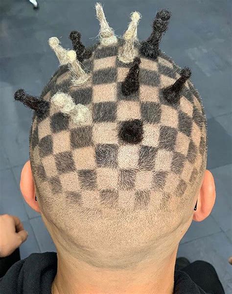 The hair style try on feature that prevents bad cuts 16