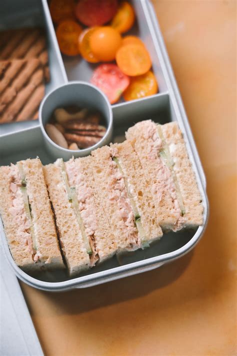 how to make tuna sandwich 11