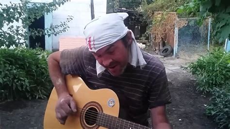 Классно спел под гитару. Молодая девочка ждет (слова и муз. Влас ...
