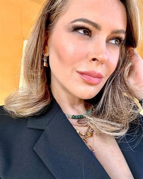 alyssa milano  celebmafia