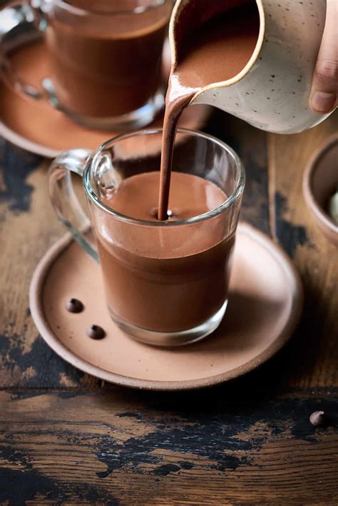 The Best Vegan Hot Chocolate - Rainbow Plant Life