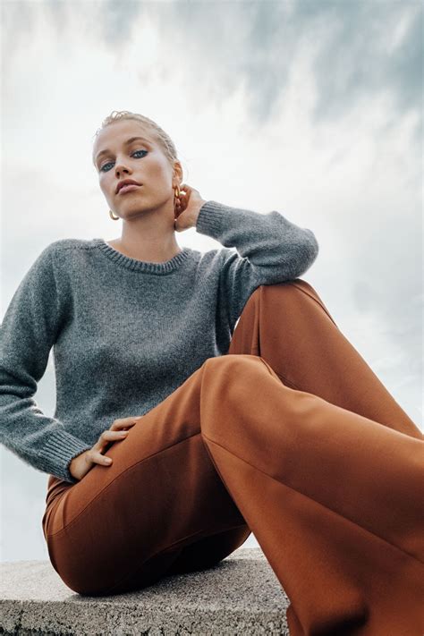 Rate Norwegian actress Thea Sofie Loch Næss