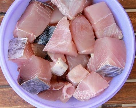 goan fish curry recipe kitchen fables