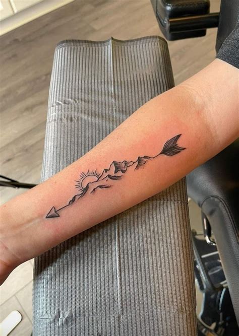 creative arrow tattoo ideas   hit  mark arrow tattoos