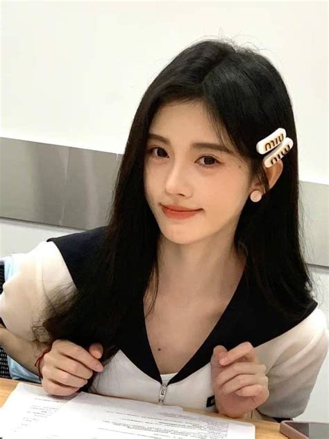 ghim cua tren jujingy dien vien