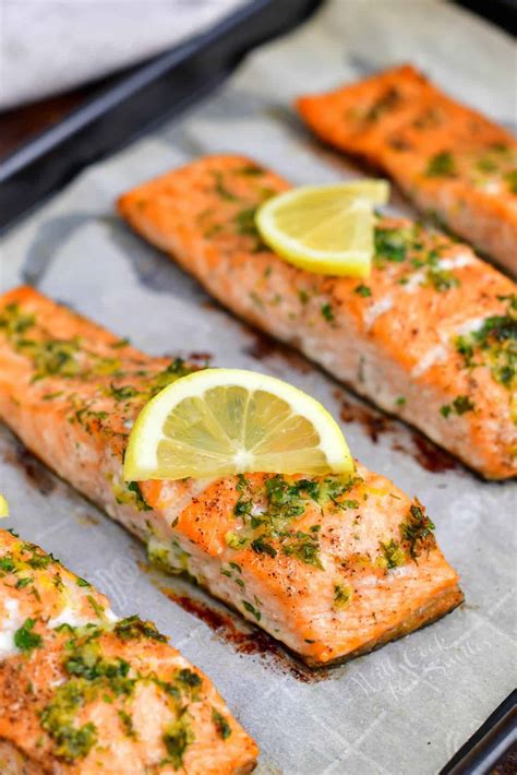 Healthy Salmon Recipe - Simple Oven Baked Salmon Recipe (2022)