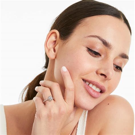 cushion cut diamond james allen 6