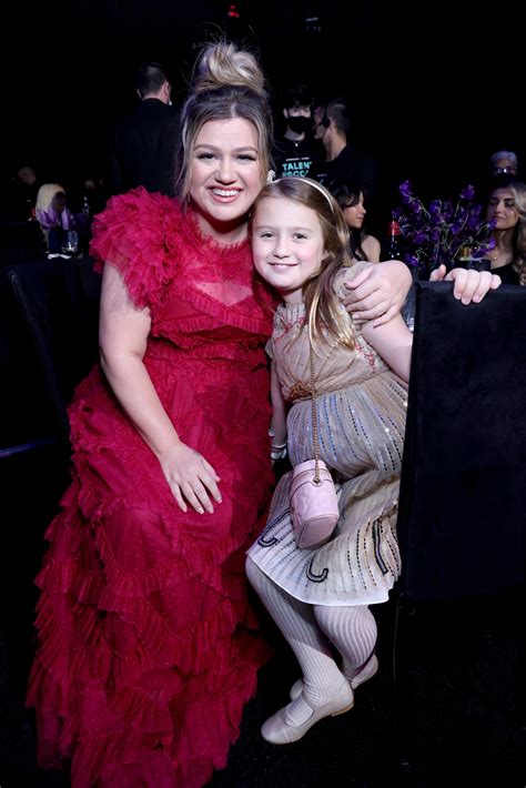 Kelly Clarkson's Daughter, 8, Hugs Mom in Support at Recent Event: 'She