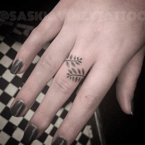 50 Finger Tattoo Ideas For Those Looking - TattooBlend