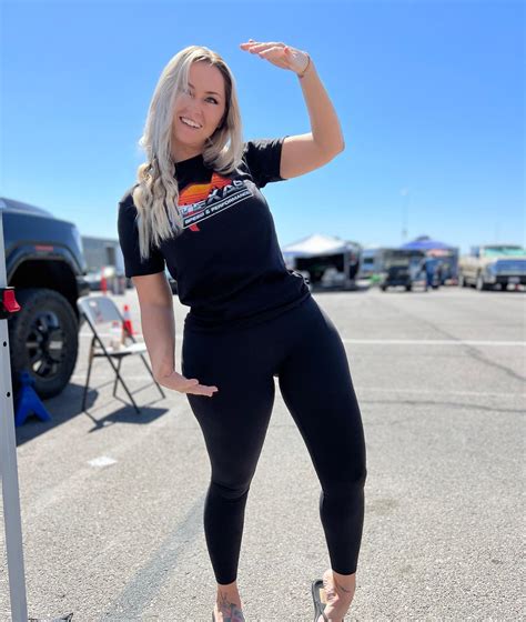 @miss_midnight_maverick | Who’s got an LS car that needs a driver at LS