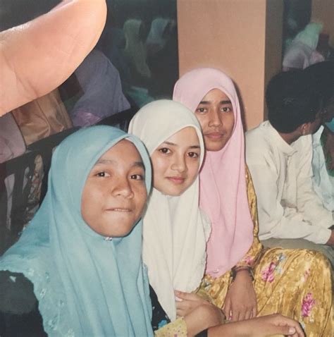 edisi throwback budak comel  membesar menjadi neelofa  cantik