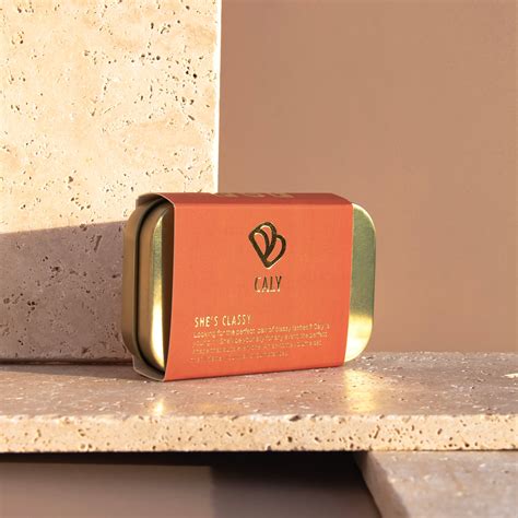 Caly – pausybeauty