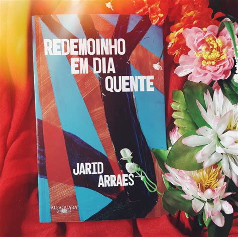 Redemoinho Em Dia Quente