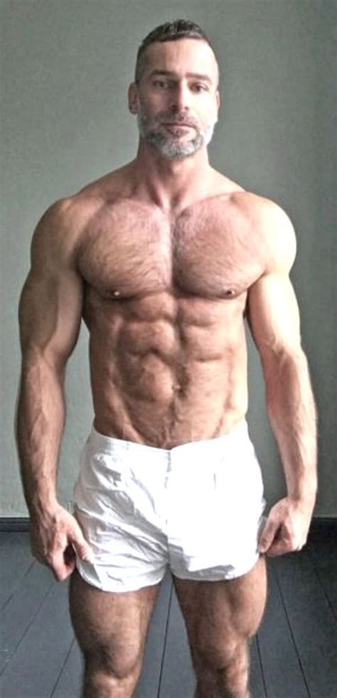 39 best DILF images on Pinterest | Men's haircuts, Man's hairstyle and ...