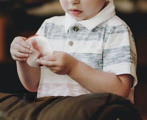 Squashy Kids VR Educational Device Helps Develop Sensory Skills in