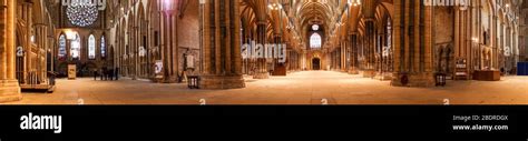 Interior of Lincoln Cathedral Stock Photo - Alamy