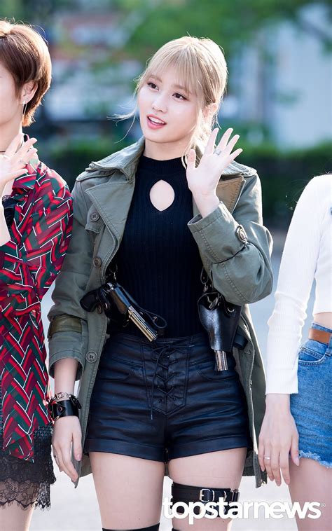 Pin by kim pao on MOMO/โมโมะ | Kpop girls, Korean fashion, Asian girl