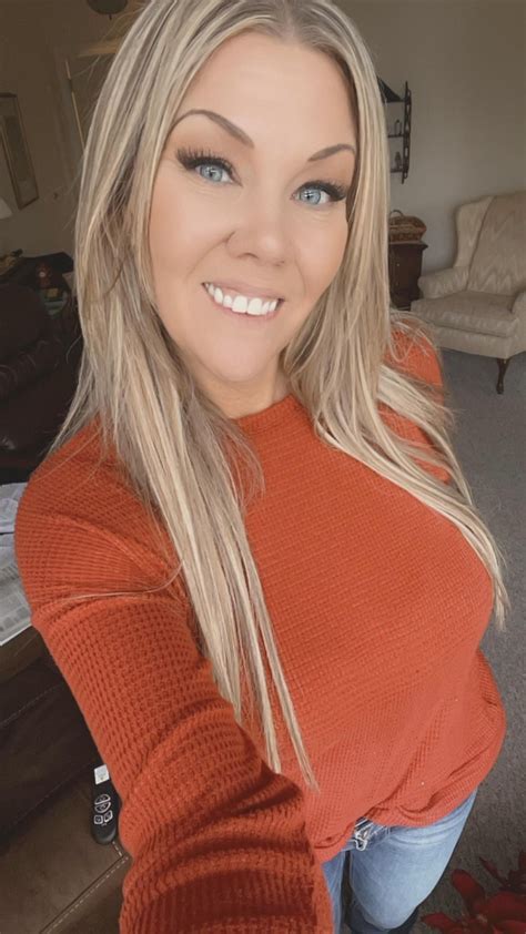 Does anyone else think about sex all day : r/cougars_and_milfs_sfw