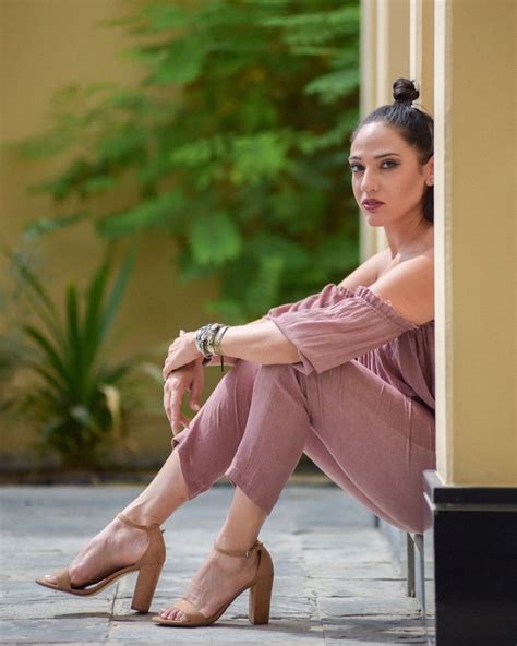 Reem Edan's Feet - I piedi di Reem Edan - Celebrities Feet 2022