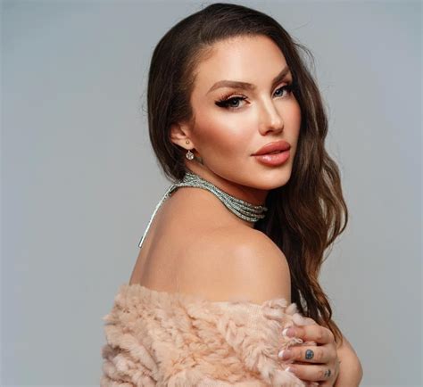 Alaska Zade Bio, Age, Career, Net Worth, Height, Education,