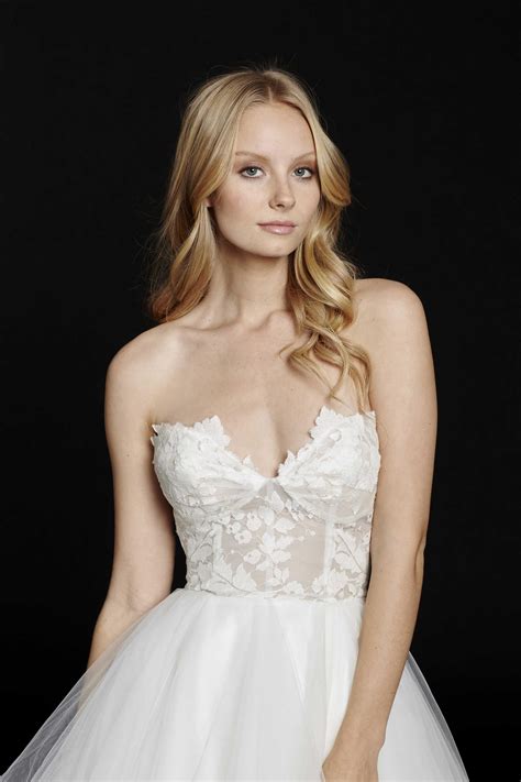 Hayley Paige - 6552 | The Gown Gallery