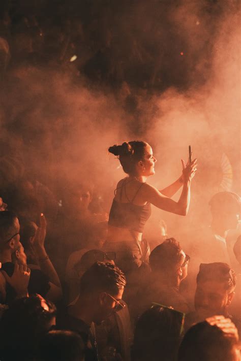 What Are the Best Live Music Performances Ever?