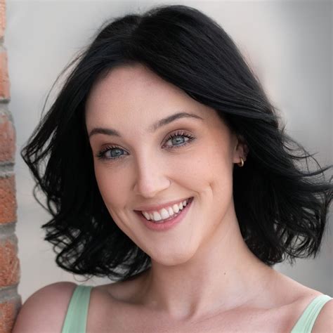 Kendall Taylor's Shocking Rags-To-Riches Journey