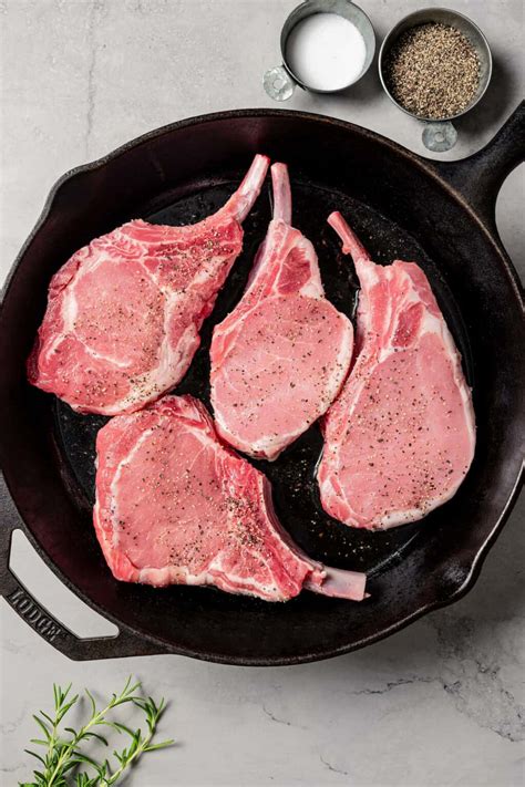 how to cook tomahawk pork chops