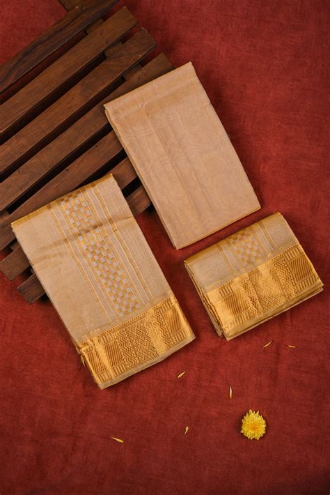 Patram Pushpam Phalam Toyam
