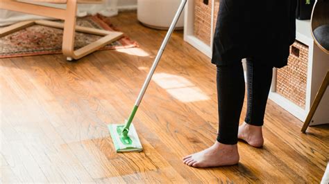 Hyderabad Residents Fire House Help Over Inability to Speak Hindi