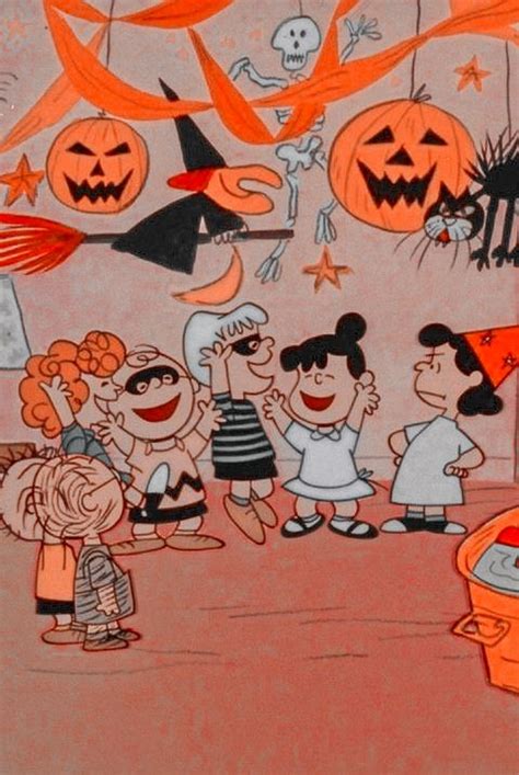 charlie brown halloween 🍁 | Charlie brown halloween, Vintage halloween ...