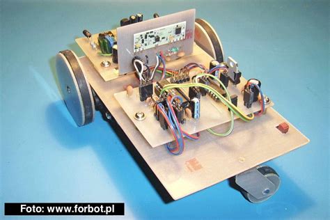 Elebot - robot dla początkujących. - Artykuły użytkowników - FORBOT