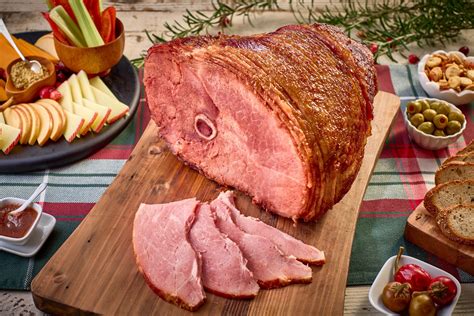 Smithfield Spirals Crunchy Glaze Spiral Sliced Ham | Smithfield