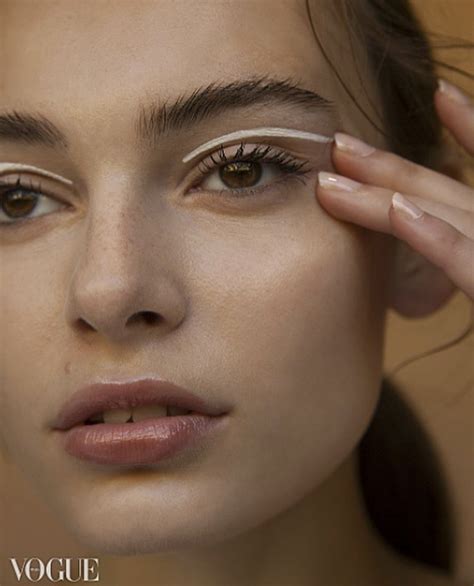 Abbi Rose Make Up