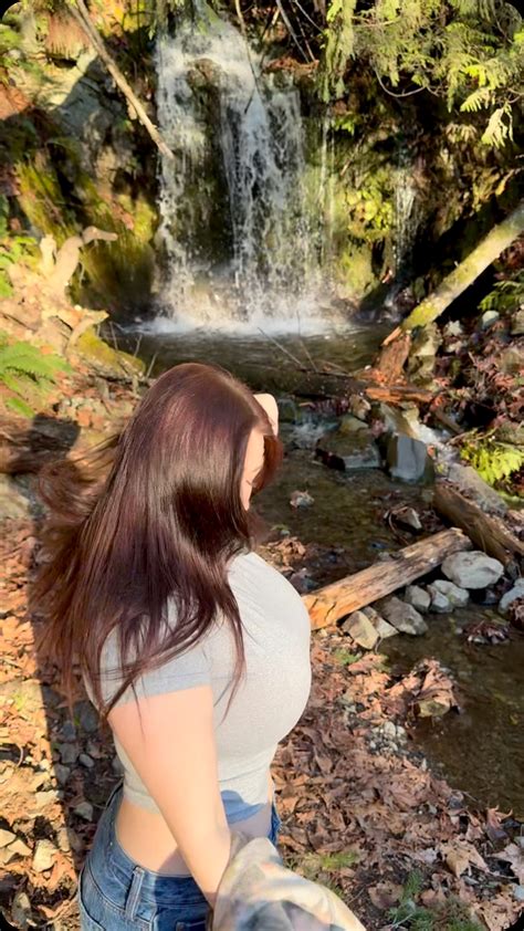 gina :) | love when the mountains start getting snow on top!🏔️ can’t