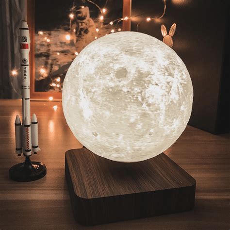 Levitating Moon Lamp - Setupedia Store