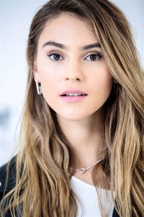 Stefanie Giesinger Wallpaper