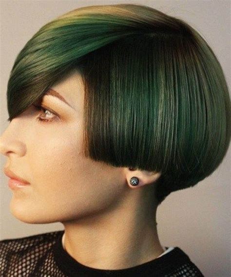 Here is how to style the modern bowl cut haircut properly 28