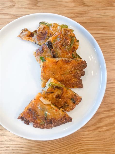 simple peanut butter dipping sauce for spring rolls 4