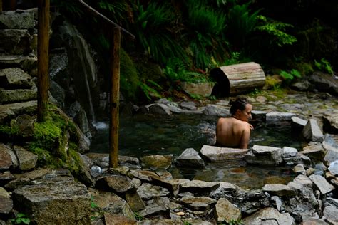 Goldmyer hotsprings - Oh So Antsy