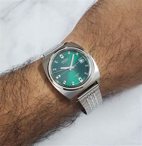 [WTS] Green Sunburst 1973 Seiko SERVICED JDM Rare Watch 7005-7001 : r